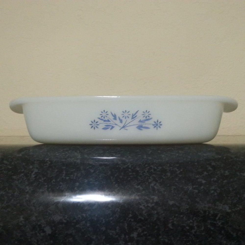 Vintage Dynaware Bake Dish Casserole Pan Corning Style